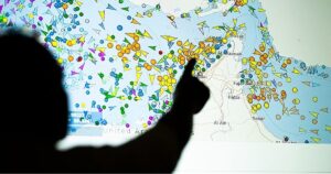 إبحار 3 ناقلات عملاقة ترفع العلم السعودي عبر مضيق هرمز