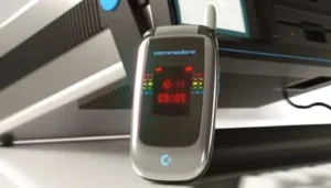لمواجهة إدمان الشاشات… هاتف Commodore Callback 8020 يعيد إحياء الهواتف القلّابة