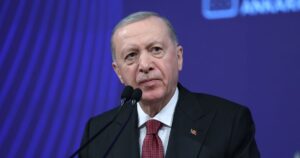 أردوغان يفتتح خط مترو “هالكالي-مطار إسطنبول”..  أطول خطوط العالم