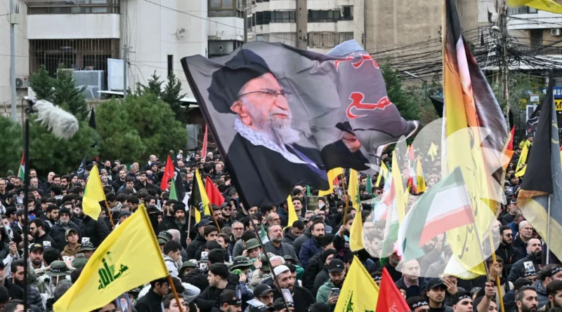 بعد اتفاق واشنطن وطهران: هل يبقى “الشيطان الأكبر” شيطاناً؟