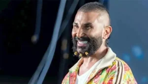 أحمد سعد يتخلى عن إطلالته المثيرة للجدل… اعتذار متكرر!