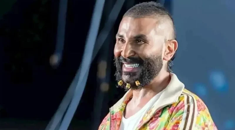 أحمد سعد يتخلى عن إطلالته المثيرة للجدل… اعتذار متكرر!