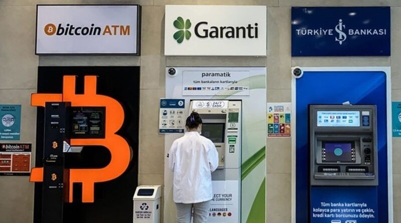 انخفاض قيمة “البيتكوين” دون الـ60 ألف دولار للمرة الأولى منذ أسبوعين