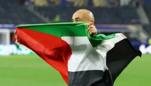 “فيفا” يحسم الجدل… هل يُعاقب حسام حسن بعد رفعه العلم الفلسطيني؟
