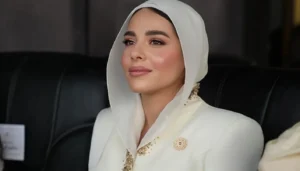 آية السيسي تتألّق في “الأوكتاغون” بفستان يحمل رسالة وطنية (صور وفيديو)