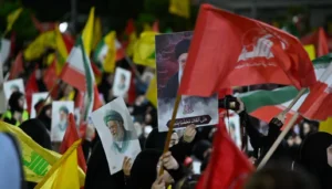 الخطاب الأخير لنعيم قاسم… هل انطوى على وعد من “حزب الله” بـ”إسناد إيران” إذا عادت الحرب؟
                         , خروقات متواصلة… وزير الدفاع الإسرائيلي: لا نحتاج إلى إذن للبقاء في لبنان , 
                   لبنان على حافة حرب ثالثة!