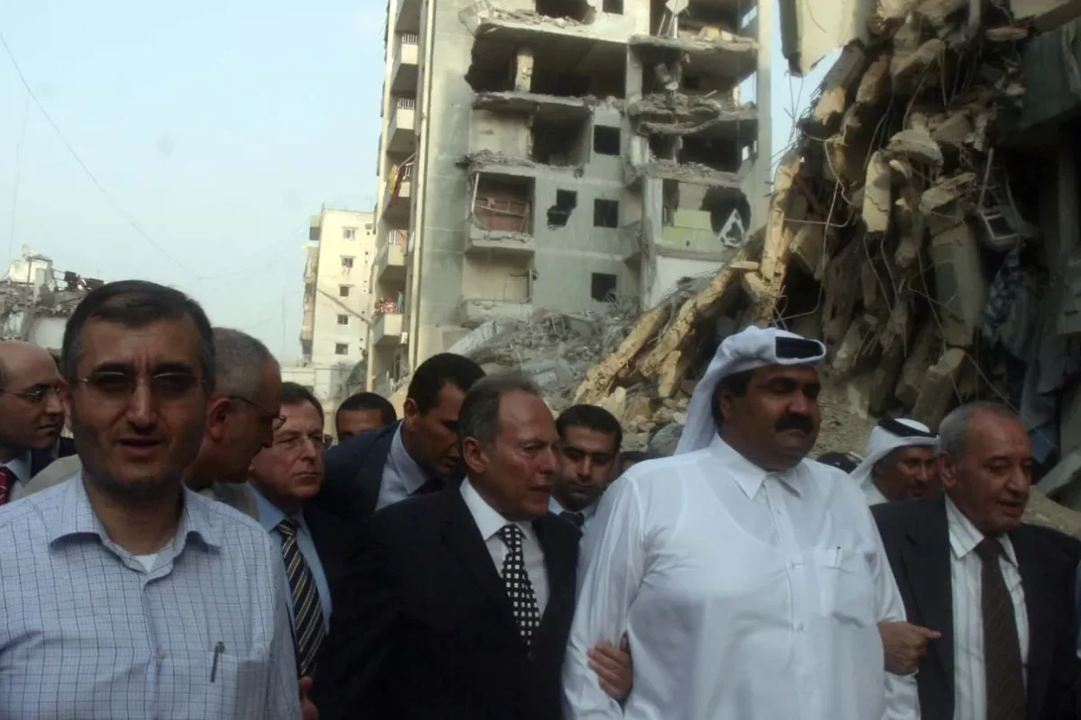 أمير قطر الراحل الشيخ حمد بن خليفة ولبنان (صور)