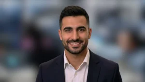 من غرفة الأخبار إلى المستقبل… “نهار” أول مراسل صحافي بالذكاء الاصطناعي في مجموعة “النهار” الإعلامية