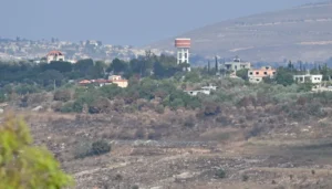 واشنطن تعلن المباشرة بتطبيق “المناطق التجريبيّة” جنوباً… والجيش اللبناني: لعدم التوجه إلى زوطر الغربية
                         , 
                   رفض للمناطق التجريبية في بلدات محررة مع احتضان للجيش والحزب: سقف التعاون اتفاق تشرين 2024
