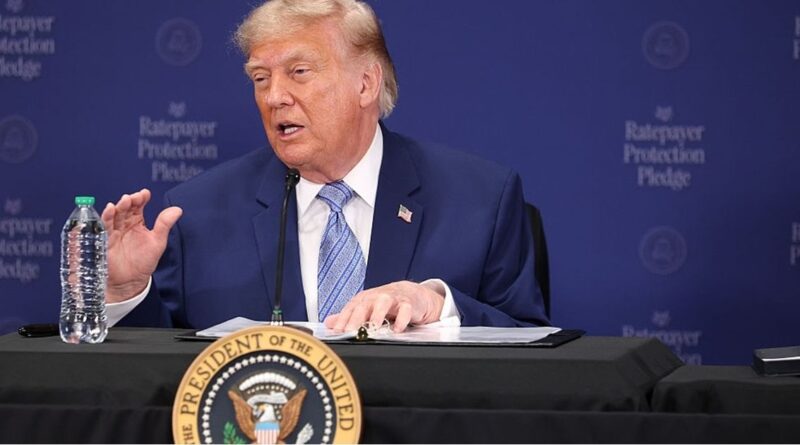 ترامب يفرض رسوما جديدة على 60 شريكا تجاريا بدعوى “العمل القسري”