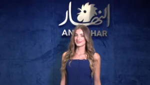 أدريانا دياب تعيد مشهدية روما… لكن من جونيه (فيديو)