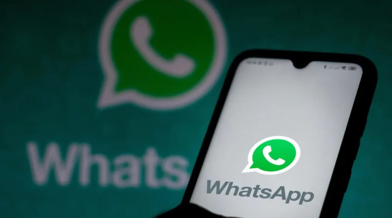 ماذا حدث لتطبيق واتساب؟ حسابات تتعطل وميتا توضح