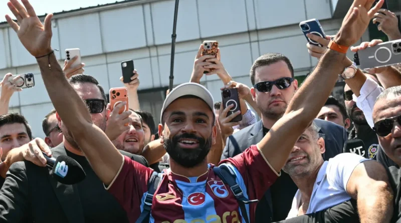 بعد محمد صلاح… طرابزون سبور يخطط لخطف نجم الهلال السعودي