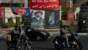 إيران تواجه “الغضب الاقتصادي”… هل يكون الرد من باب المندب؟