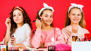 علام تنفق الطفلات 4.7 مليارات دولار سنوياً؟