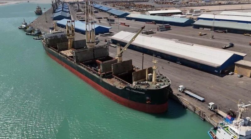 بعد تأخره لسنوات.. العراق يبحث عن خارطة لتصدير نفطه بعيدا عن فخ هرمز