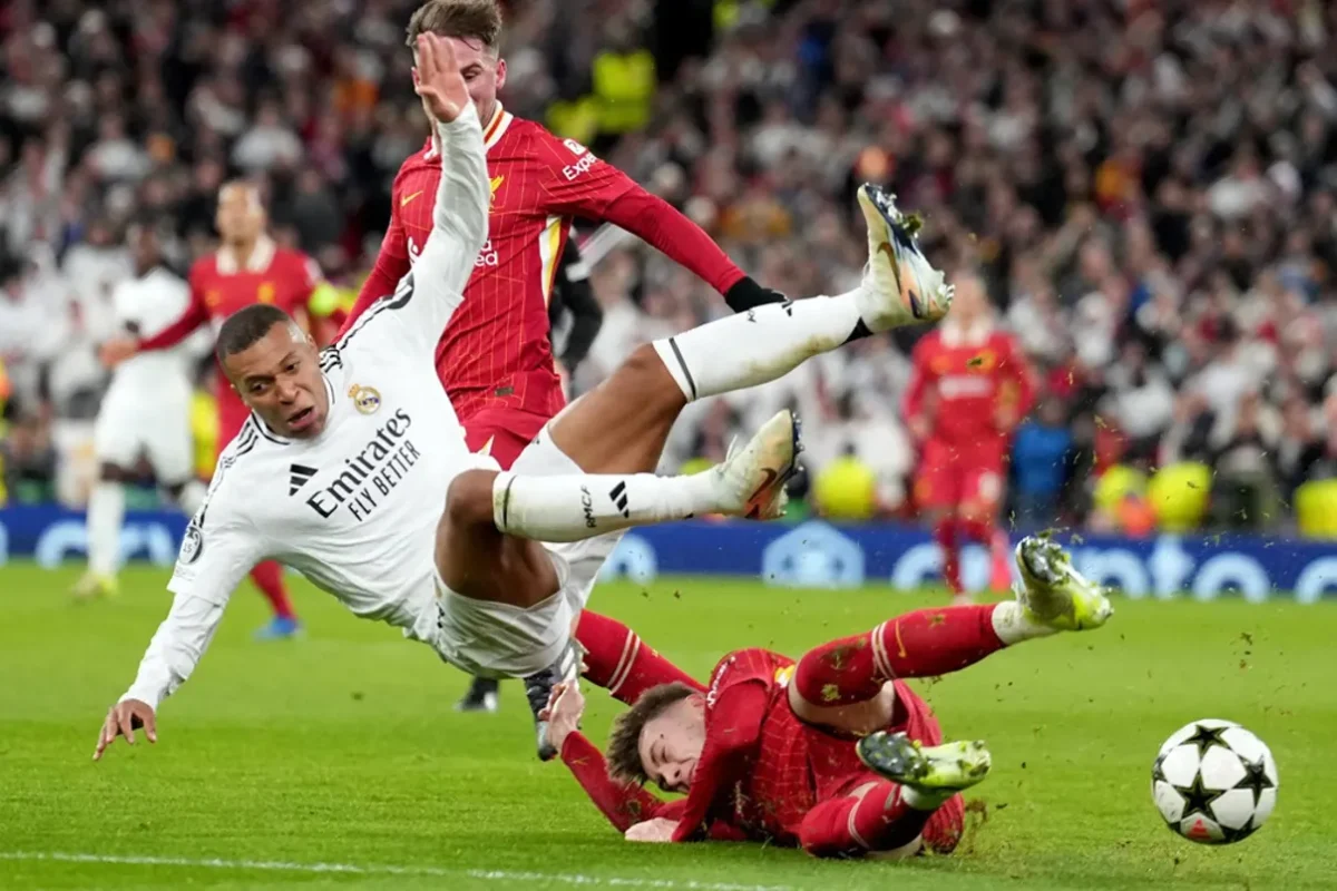 ماذا يحدث إذا جمعت قرعة دوري أبطال أوروبا ريال مدريد وليفربول؟