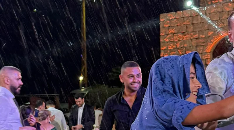 “معقول تشتّي بآب”… أغنية وائل كفوري تصبح واقعاً في أعراس لبنان (فيديو)