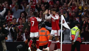 بث مباشر لمباراة أرسنال ضد أستون فيلا في الدوري الإنكليزي