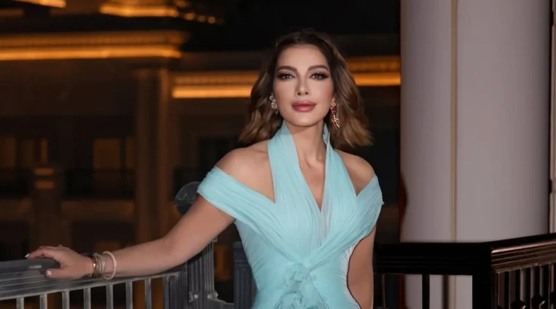 أصالة تشوّق جمهورها لحفلها في دمشق… “عودة الأصالة” (فيديو)
                         , أصالة تعود إلى سوريا بحفل غنائيّ ضخم