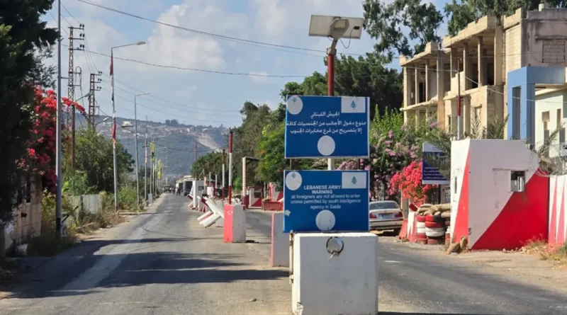 إطلاق الأسرى الخمسة في لبنان: مسار بدأ مع مفاوضات واشنطن
                         , لبنان يتسلّم 4 أسرى من إسرائيل عبر الصليب الأحمر الدولي… وعون: خطوة تؤكد جدوى موقفنا الصلب (صور وفيديو)