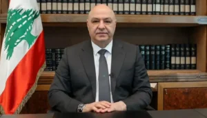الرئيس اللبناني يندد بالاعتداءات على السعودية
                         , التحالف يتعهّد بالردّ على هجمات الحوثيين… إصابة 73 مدنيّاً في السعودية وتوقّف موقّت بمنشآت الطاقة