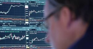 اتهامات متبادلة.. من المسؤول عن دين أمريكا البالغ 40 تريليون دولار؟