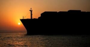 الاضطرابات في هرمز وباب المندب ترفع أسعار التأمين ضد أخطار الحرب البحرية