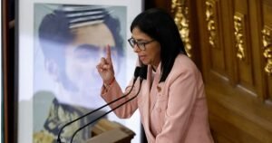رئيسة فنزويلا المؤقتة توقع مذكرة تفاهم مع “توتال إنرجيز”