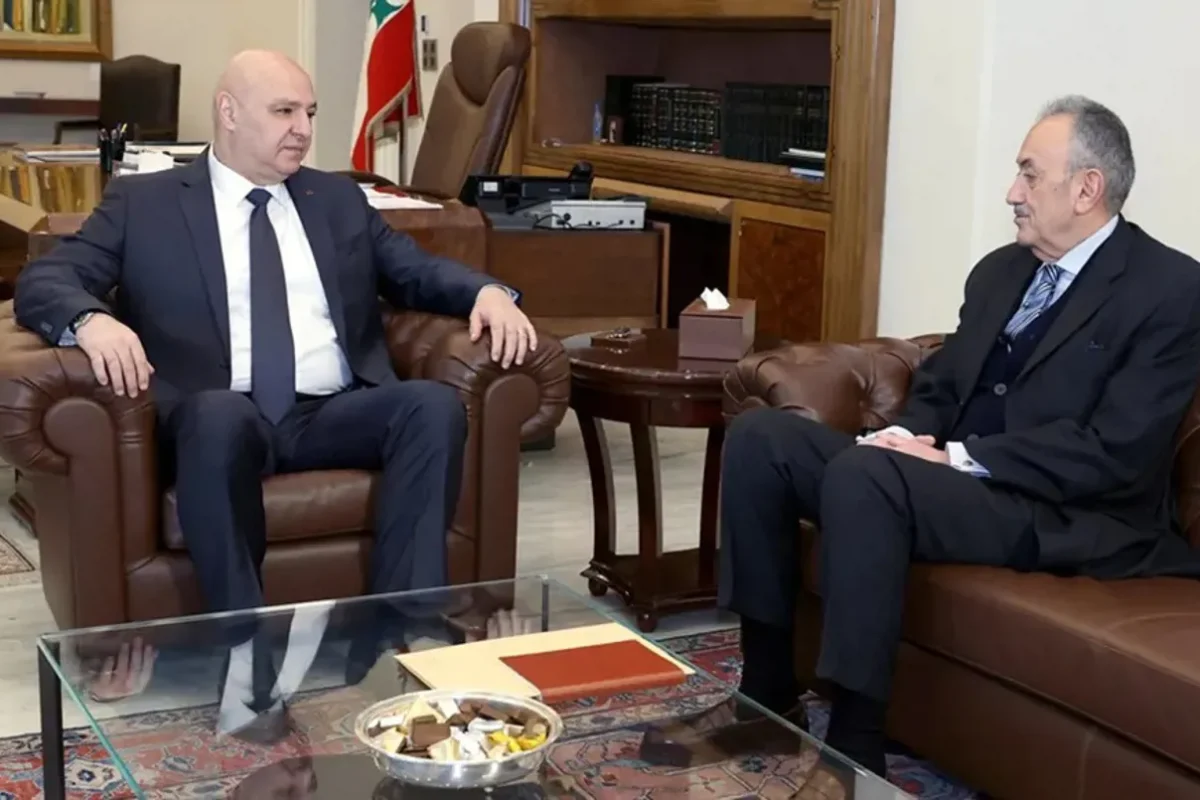 سيمون كرم في الفاتيكان: قناة ضغط جديدة لإنقاذ مسار التفاوض؟
                         , 
                   عودوا إلى طاولة المفاوضات الآن