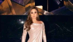 إليسا ورسالة إلى جمهورها الكويتي خلال حفلها: “نستحق الفرح” (فيديو)
