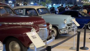 الشارقة تجمع عشاق السيارات في معرض مجاني… ما القصة؟