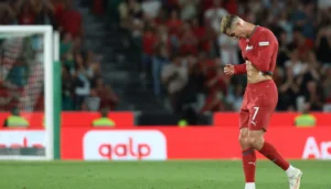 الاتحاد البرتغالي يفتح تحقيقاً عاجلاً بحق رونالدو ويقرر إيقافه موقتاً