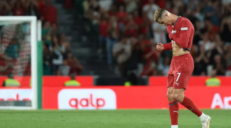 الاتحاد البرتغالي يفتح تحقيقاً عاجلاً بحق رونالدو ويقرر إيقافه موقتاً