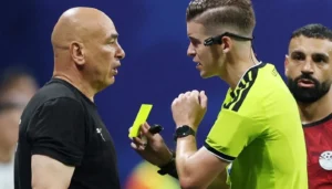 من هو فرانسوا ليتكسييه حكم مباراة روما ضد ريال مدريد؟