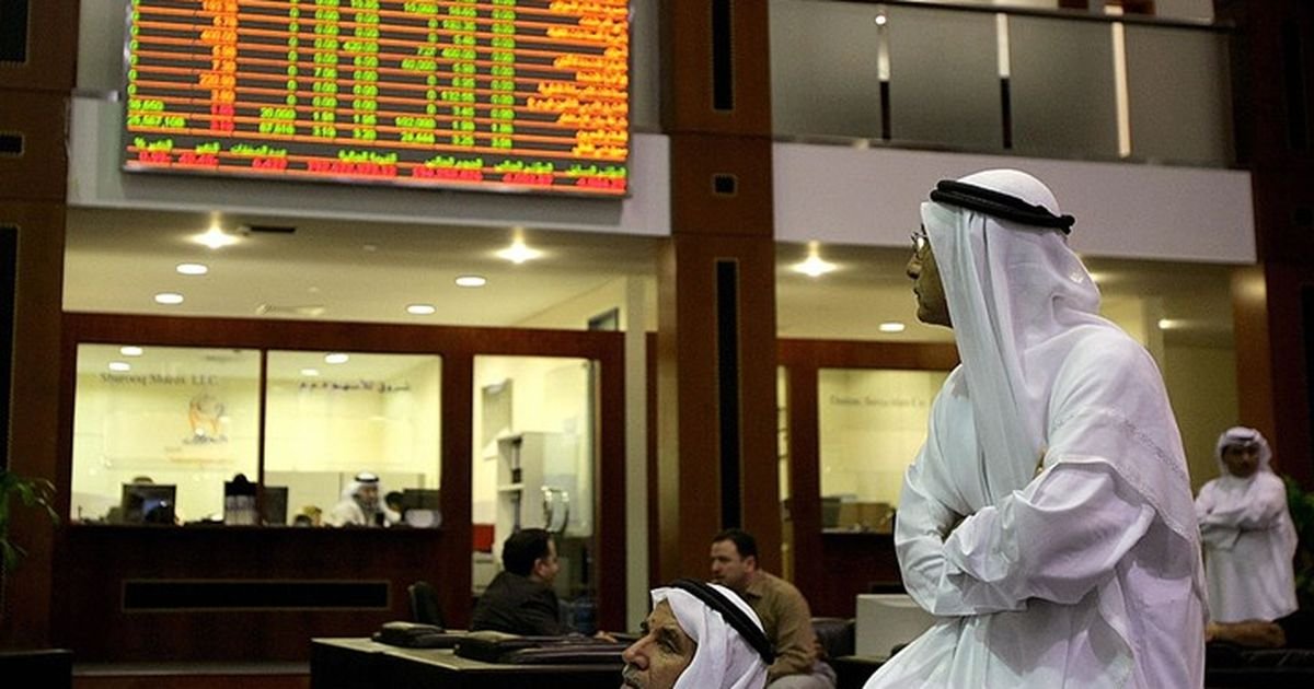 بورصات الخليج تتراجع بعد تهديدات الحوثيين واحتمال تدخل أمريكي
