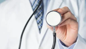 الضمان الاجتماعي رفع تعرفة المعاينات… فهل يلتزم الأطباء في لبنان؟