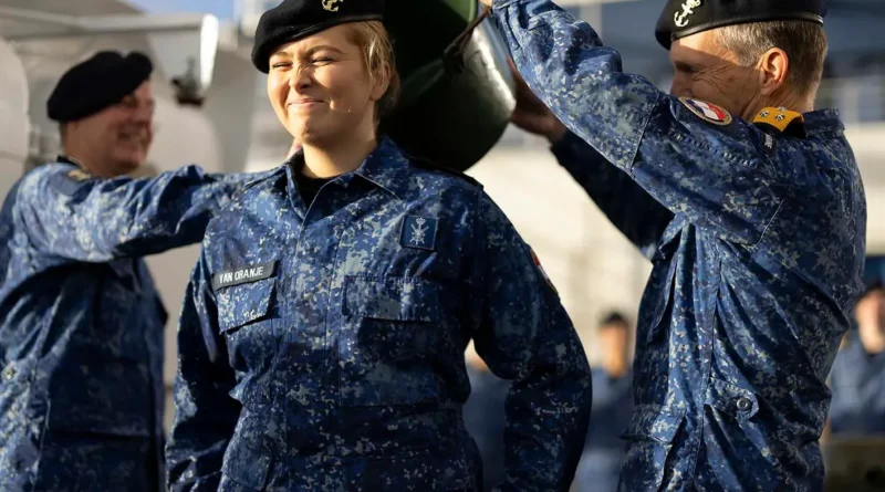 بالصور والفيديو – الأميرة كاتارينا أماليا تنال رتبة رقيب في الجيش الهولندي