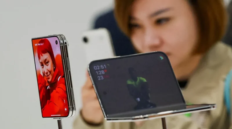 “آيفون Duo” القابل للطي يثير الانتقادات… 4 ميزات تخطط “آبل” لإضافتها