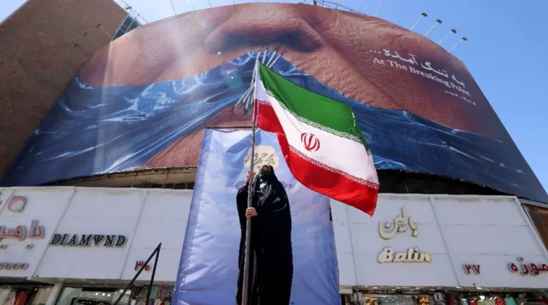 طهران ولعبة الوقت… مناورة سياسية أم خطأ استراتيجي؟