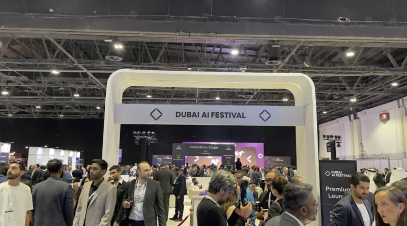 اليوم الأول من مهرجان دبي للذكاء الاصطناعي 2026: من التجارب إلى التطبيق الفعلي